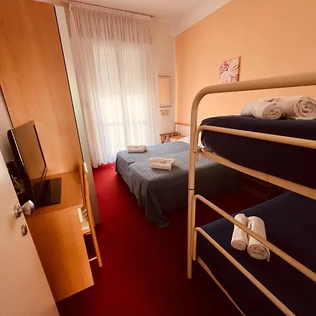 Silvie Rose Hotel 3*
