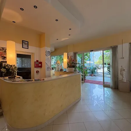 Silvie Rose צ'סנטיקו