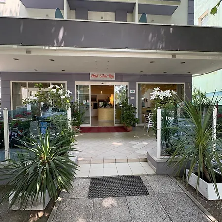 Silvie Rose Hotel 3*