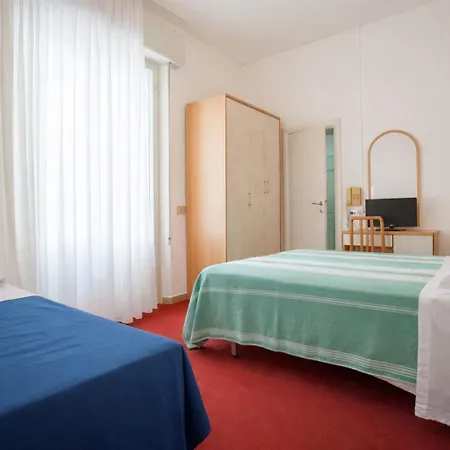 Otel Silvie Rose Cesenatico