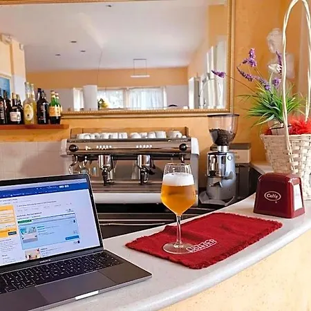 Silvie Rose Hotel 3*