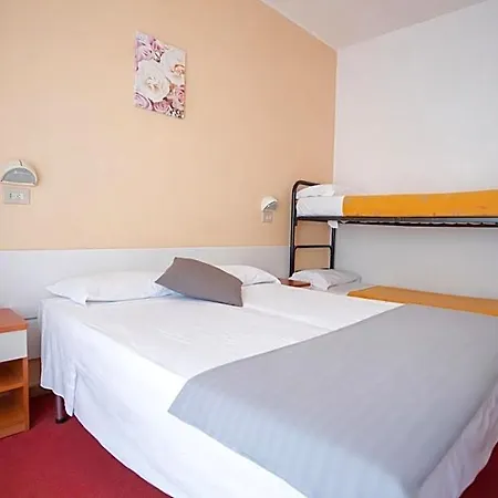 Silvie Rose 3* Cesenatico