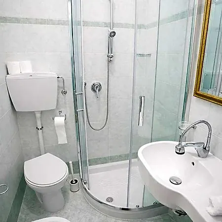 Silvie Rose 3* Cesenatico
