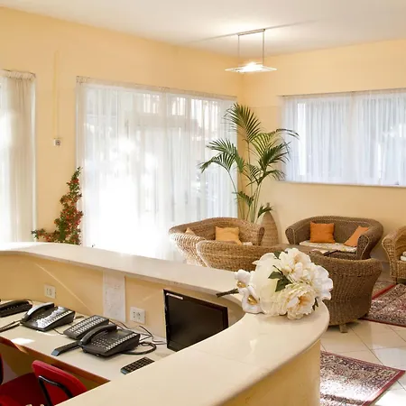 Silvie Rose מלון