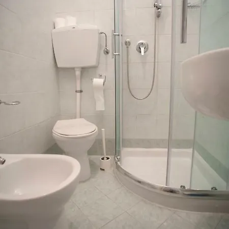 Silvie Rose Чезенатико