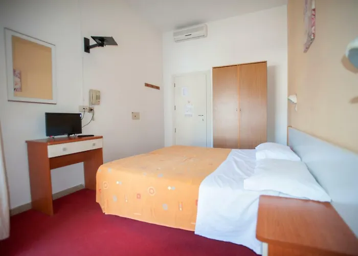 Silvie Rose Cesenatico